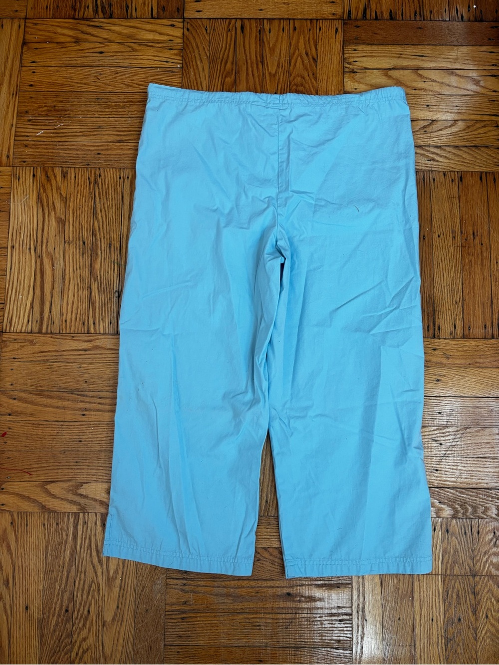 Light Blue Drawstring Capri Pants - Picture 4 of 5